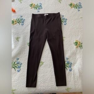 Brown leggings by Vince Cumuto size Medium. Never worn.